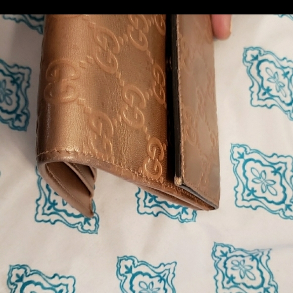 Authentic Gucci Wallet - Picture 5 of 6